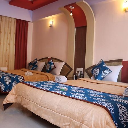 Hotel Sai Regency マハバレシュワール エクステリア 写真