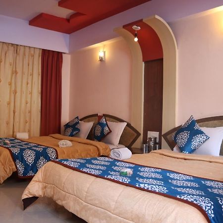 Hotel Sai Regency マハバレシュワール エクステリア 写真